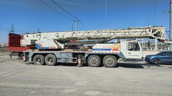 Zoomillion 70 tonnes de grues de chariots de levage utilisées Hauteur maximale de levage 40m en 2013