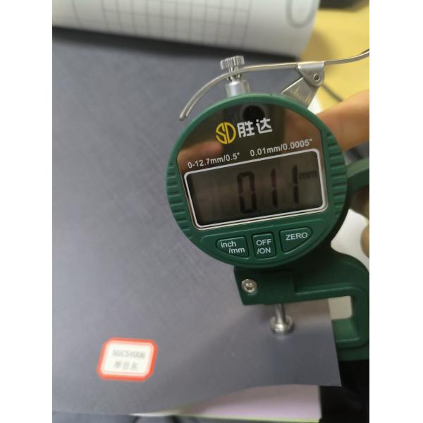 0.15mm espesor Color sólido autoadhesivo en relieve papel de película de pared papel de papel de pared de papel de aluminio de espalda impermeable para decoración del hogar Restauración de hoteles