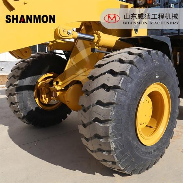 5 Ton Popular Wheel Loader Versatile Machine ISO9001 With 4 Wheel Drive
