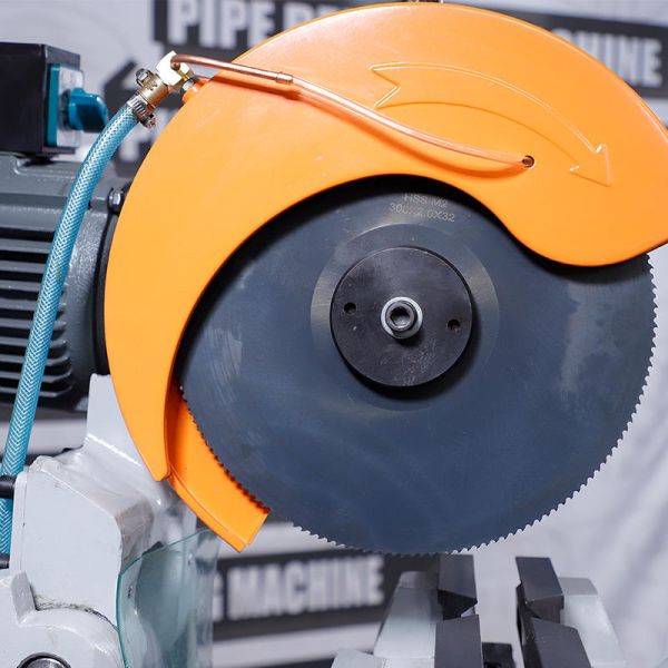 Automatic Hydraulic Pipe Cutting Machine Stainless Steel Angle Iron Shearing Equipment Round Tube Shearing Machinery for Cut