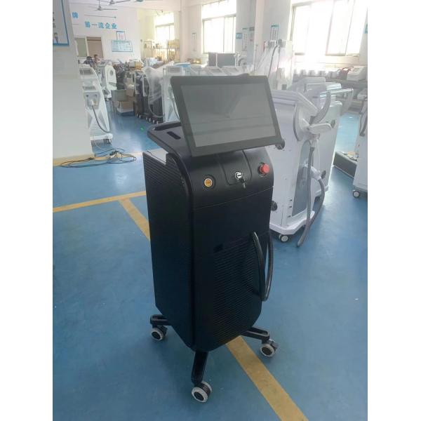 300-2000W Ice Titanium Diode Laser Machine Hair Removal Water Cooling