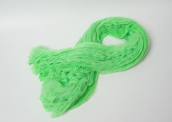 Green Color Recycled Polyester Tow , Polyester Staple Fiber Anti - Distortion