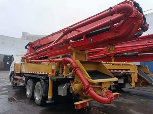 Shacman 37m Concrete Line Pump Truck Maximum Output 60-100 M3/H