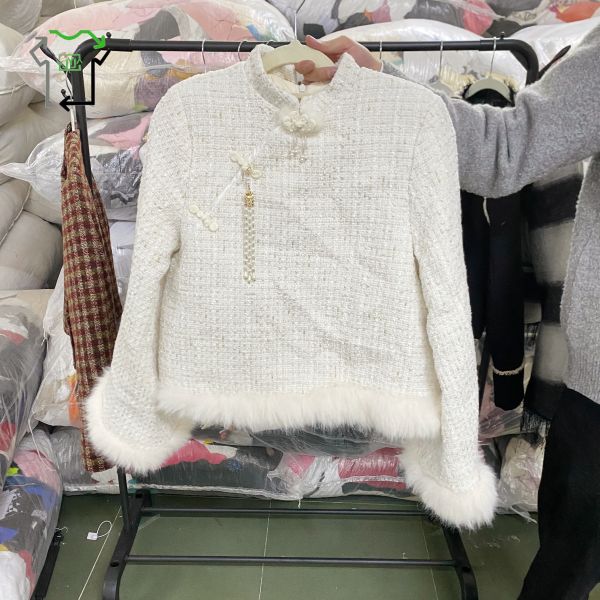 Women Small Fragrance Used Down Jacket Fashionable Clothing Second Hand Wholesale