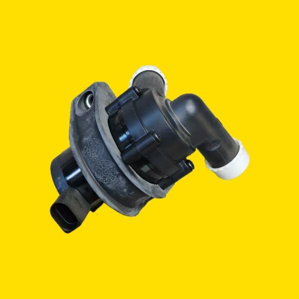 FAW Audi A4 вспомогательный охлаждающий насос 5N0965561A 2005-2008