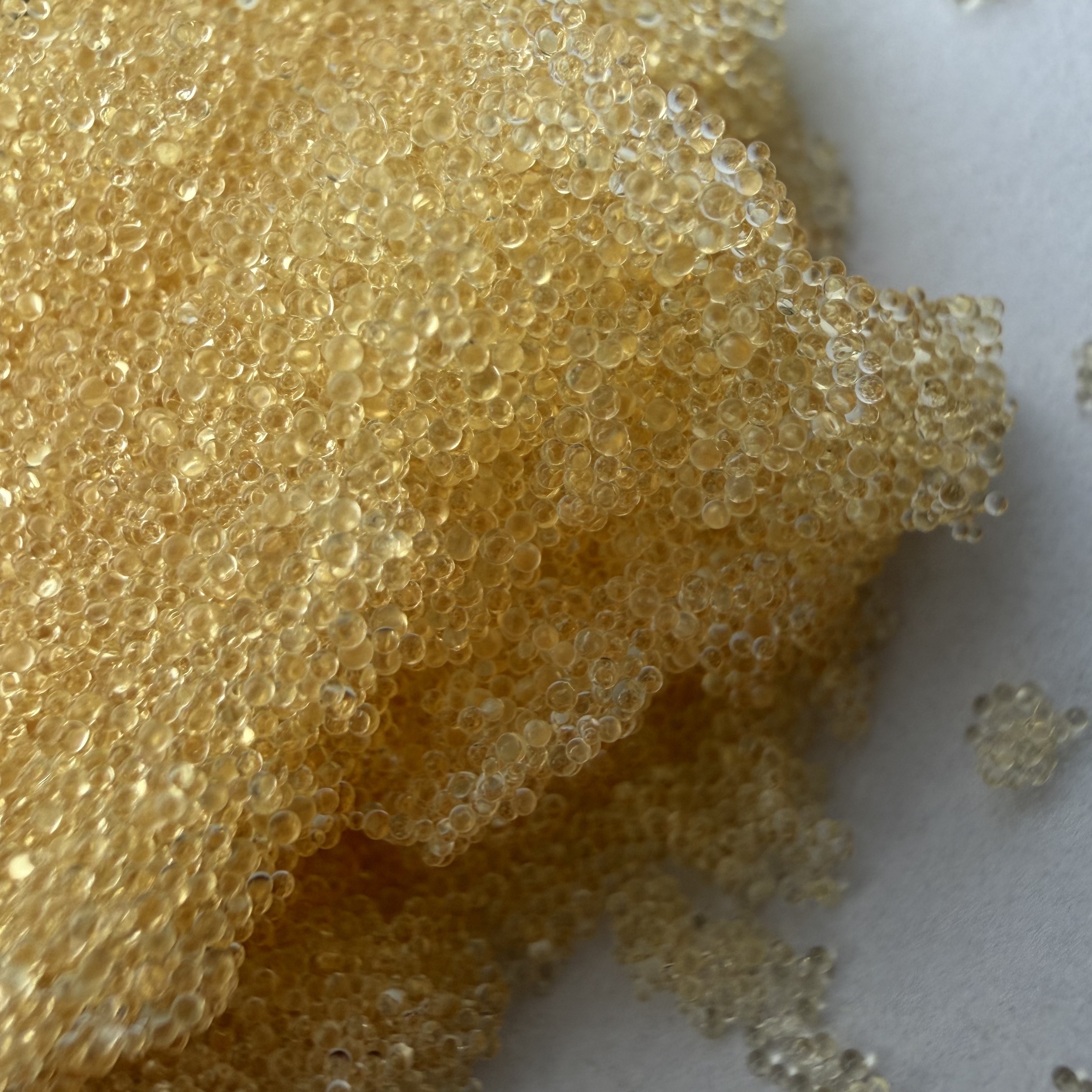 YZ001 Heat Resistant Strong Acid Cation Resin for Thermal Power Steam Condensate Treatment