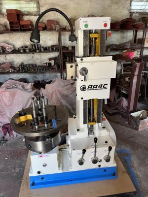 Máquina vertical Toe Turning Grinding T8370 T8360 do cilindro de freio do urso e do torno do disco
