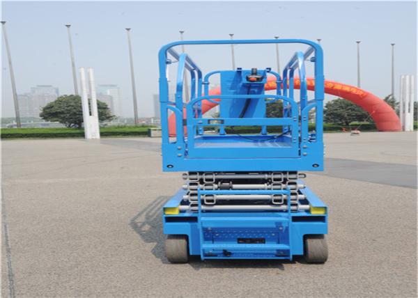 Ten Meters Mobile Scissor Lift Drive Speed Interlock Limits With Hydraulic System