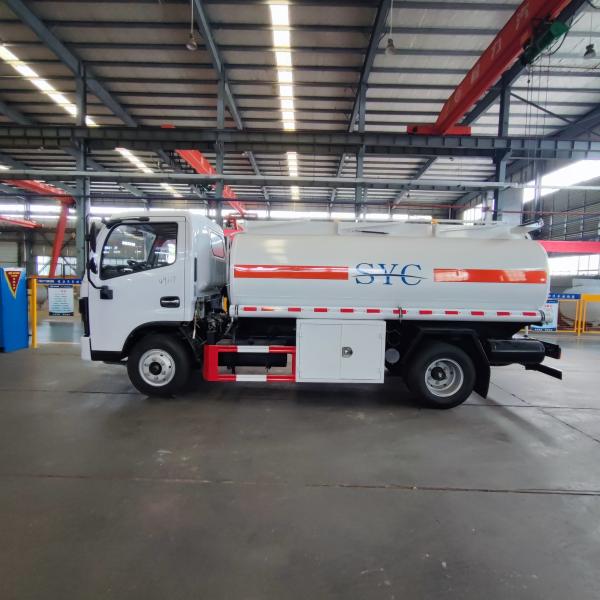 Dongfeng 4x2 6 Cubic Meter Fuel Tank Truck with Reliable Performance Fuel Transport Truck