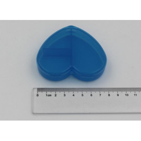 3 Compartments Mini Plastic Pill Case For Travel Heart Shaped LFGB FDA Passed