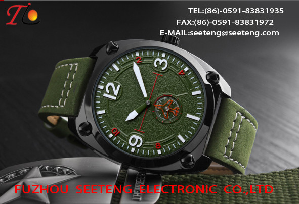 Men watch movement watch quartz Wrist Watch suitable for climbing outdoor for men customLOGO with seven color light