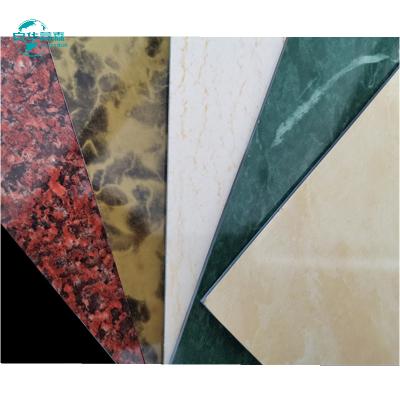 2 mm-6 mm Fácil de instalar Painéis de alumínio compostos de 1220 mm leves para renovações
