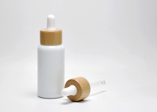 Jade Porcelain White 40ml Boston Round Opal Glass Bottle With Wooden Dropper Cap For Face Oil, Facial Serum, Beauty Oil
