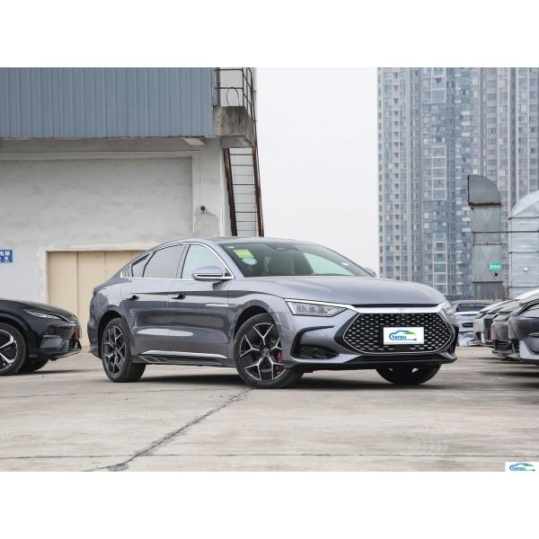 Byd Han Dm-I 121Km Distinguished Type Hybrid Car Floor Mats with Comfortable Interior