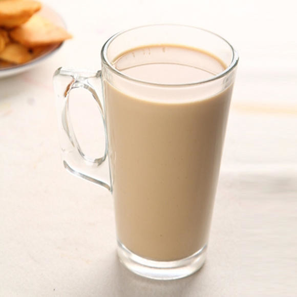 Чай молока всего первоначального вкуса немедленный подгонял еду Mygou