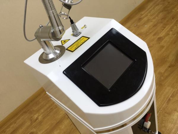 Fractional Co2 Laser Skin Resurfacing For Remove Surgical Scars Actinic Keratosis