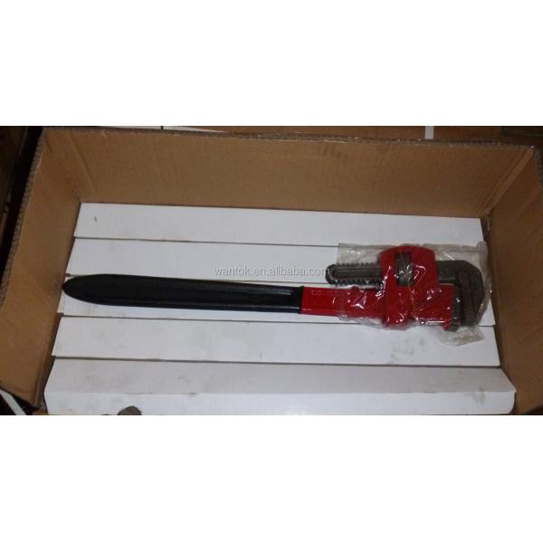 Customized British Type Pipe Wrench with Dipped Handle Max Torque Capacity 200N-m OEM