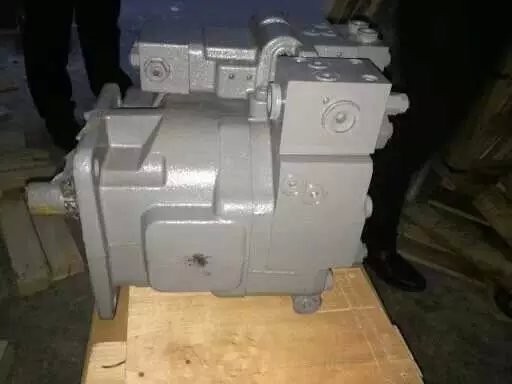 Toshiba hydraulic piston pump/main pump PVC8080 for YUCAI135 excavator