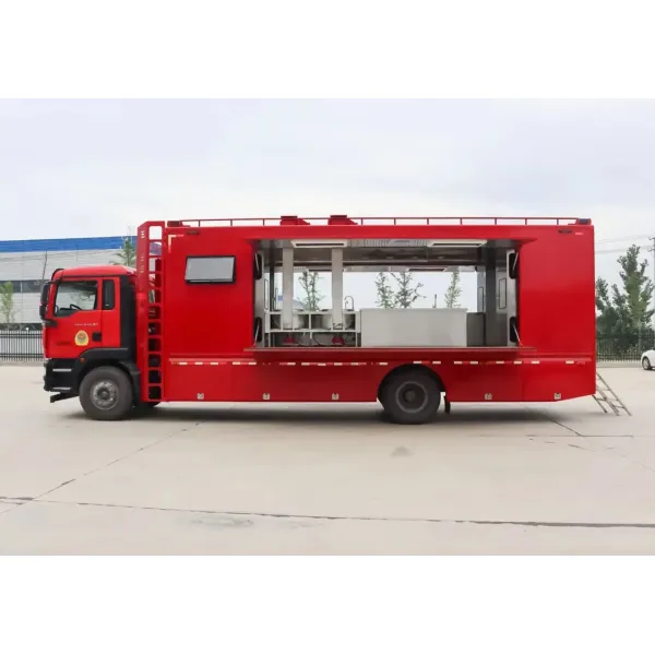 Customizing Food Cooking Truck 4X2 (150-200 Person Food Service Mobile Kitchen)