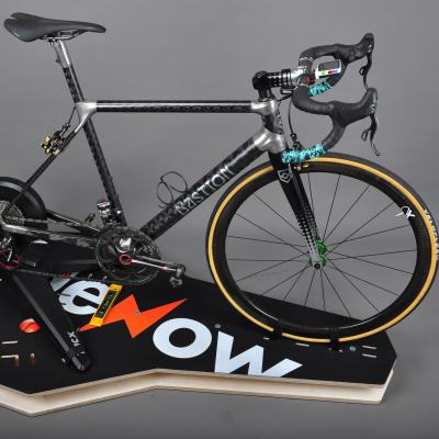 Equipamento de treino para ciclismo interior