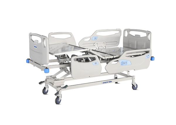 YA-D5-13 Foldable Electric Hospital Bed , Multifunction Automatic Clinic Bed