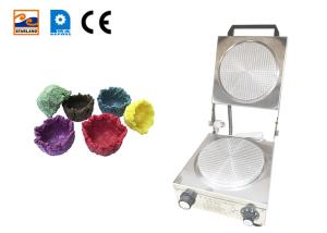 Cornet de crème glacée électrique de gaufre faisant la machine pour le