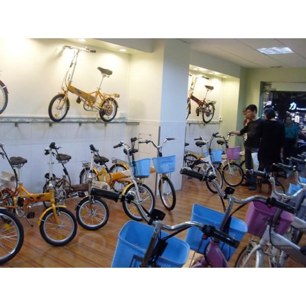 Mens Womens 21 Speed Mountain Bike 26 Inch Energy Saving High Efficiency