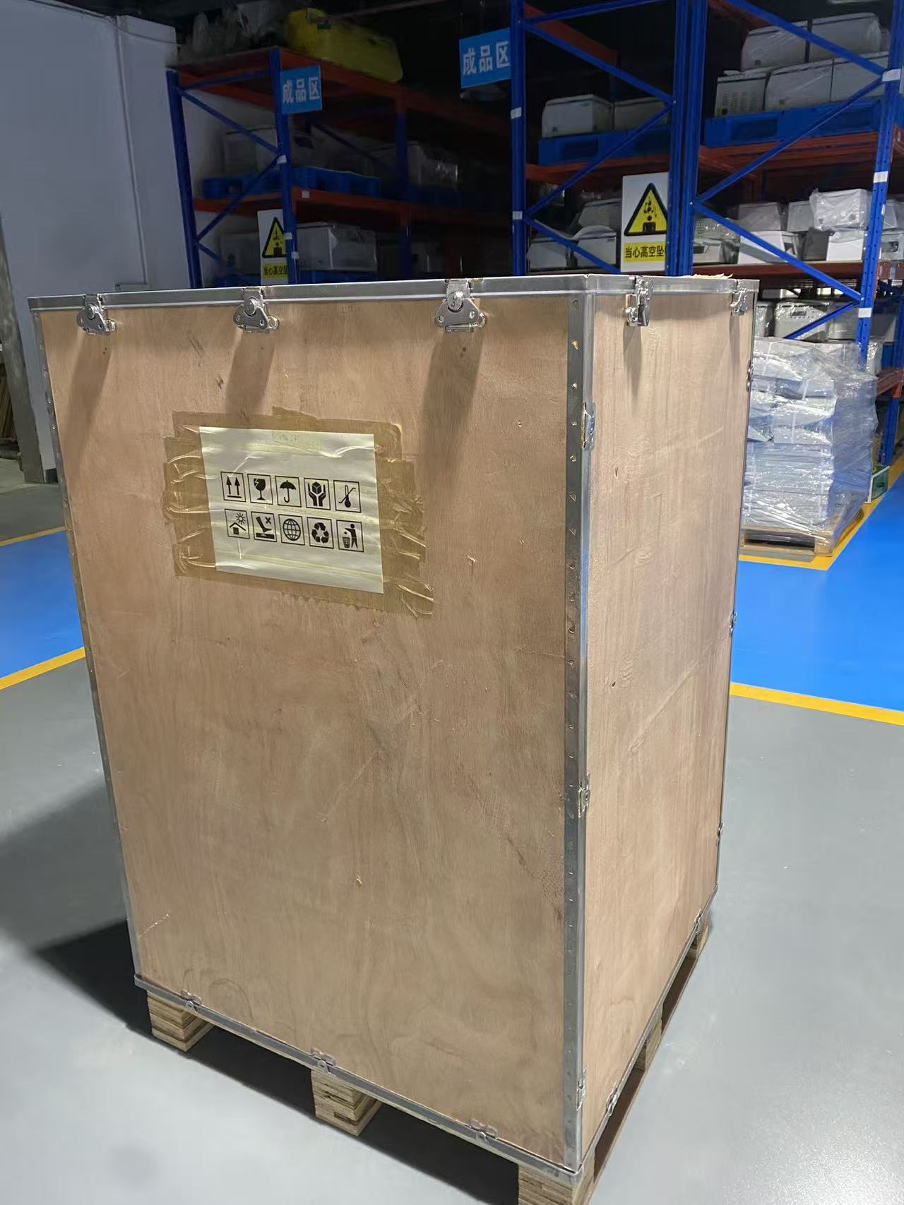 Factory CE 6000rpm 6x500ml Angle Rotor Floor Standing Centrifuge for Media Clarification Bacteria Separation Lab Industrial Use