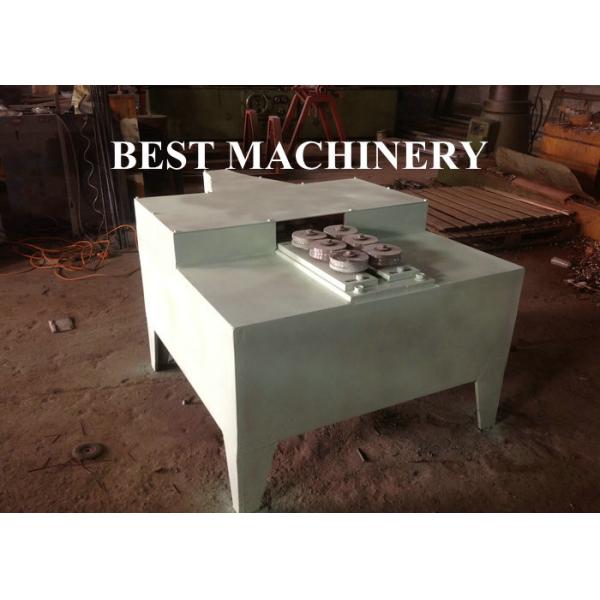 Austria que cose el rollo accesorio de la puerta del rodillo del equipo de la cerradura que forma la línea de la puerta del garaje de la máquina