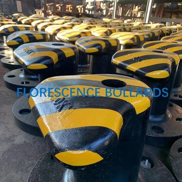 Single Bitt Marine Mooring Bollard T Head Type For Jetty Marine