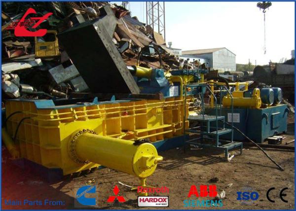 High Efficiency Metal Scrap Baler Aluminum Chip Compactor 23500kg Weight Y83-250UA