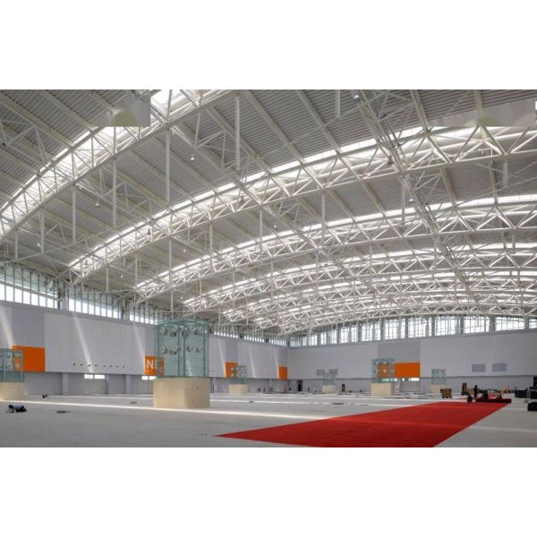 Modern Design Q235/Q355 Steel Space Frame Structure for Prefabricated Assembly Petrol Station Canopy