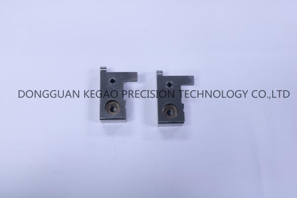 8407 Automotive Plastic Components Inser 0.2Ra Finish precision