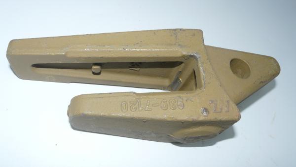 939-7120 Excavator Bucket Teeth Adapter Yellow Excavator Spare Parts Durable For PC200