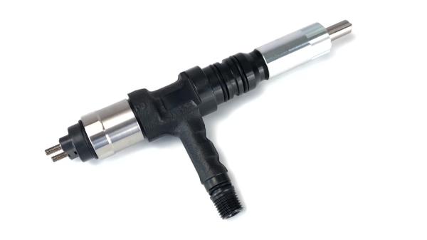 New Diesel Fuel Injector  295900-0060   2959000060 For Toyota 23670-26070 295900-0180 For Toyota 2367026070