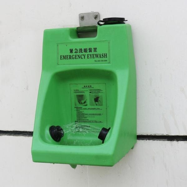 Bright green Emergency 6 minutes portable eye wash/ laboratory eye wash, 30L portable eyewash station