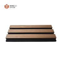 Panneaux acoustiques en ardoise en bois pour une meilleure absorption du son et un attrait esthétique naturel