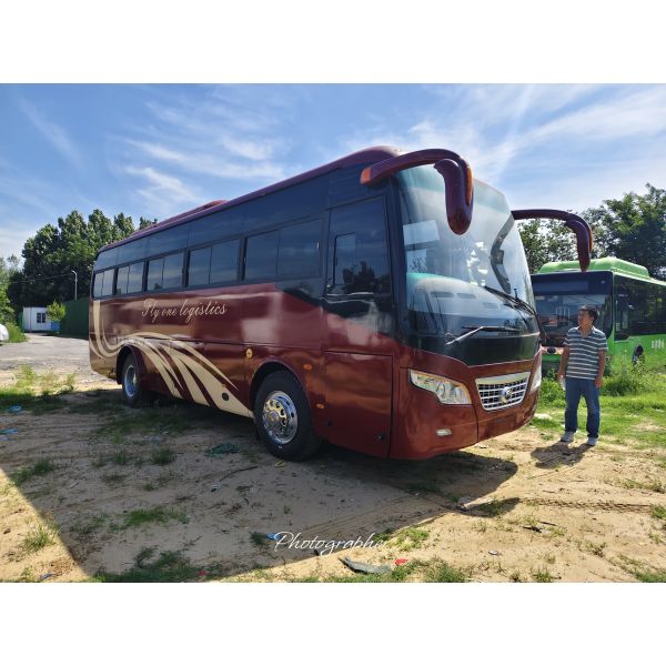 Coach Bus Second Hand Yutong Zk6932D Yuchai 375hp  Leaf Spring 43-48 Seats  Lux Transport With Air Condition