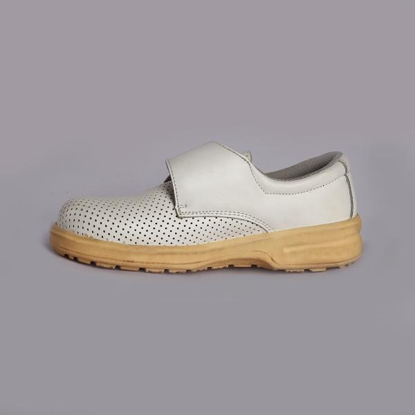 Sizes US 5-14 Low Cut Safety Shoes With Lace Up Closure And Embossed Cow Leather Upper