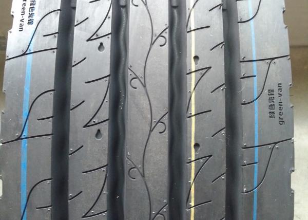 High Wearable Low Rolling Resistance Tires , Lightweight Truck Tires Eco Friendly