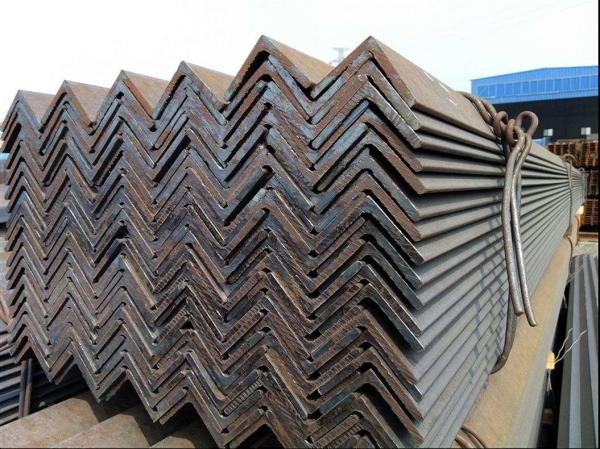 o perfil de aço inoxidável do ângulo 304 de 3mm, 6m lustrou o ângulo de aço inoxidável