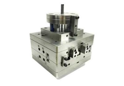 High - Tech  Custom Injection Molding  For Auto Spare Parts Fast Delivery
