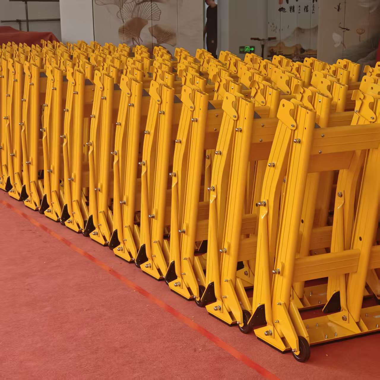25kg Lightweight Foldable Vehicle Barrier with Electrostatic Spraying for Construction Safety