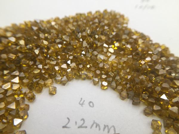 HPHT em bruto Diamantes cultivados em laboratório Diamantes sintéticos