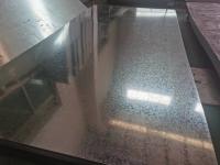 Placa GI de imersão a quente 0,65-0,8 mm SGCC Placa de chapa de aço galvanizado para telhado e revestimento