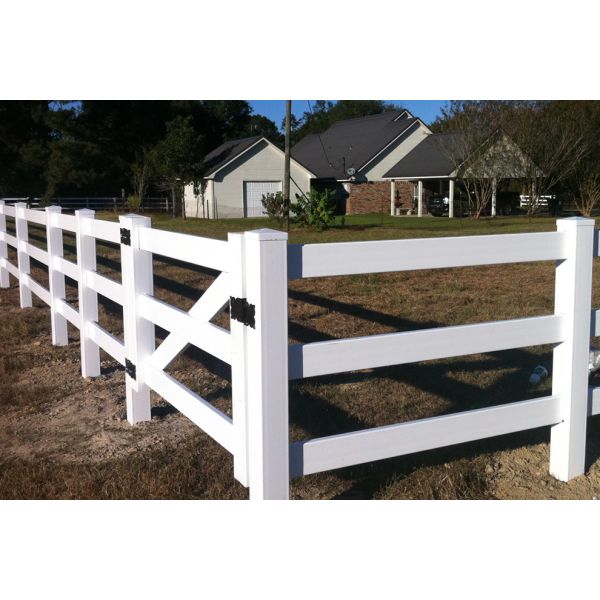Livestock Farm Pvc Ranch Style Fencing 3 Layer White PVC Horse Fence Trellis/Gate For Versatile Yards