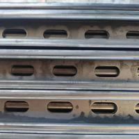 Resistencia a la corrosión 1.5 mm - 3.0 mm Galvanizado canal de soporte en los grados Q195-Q345