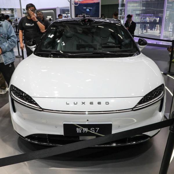 705/630km Pure Electric Aito Luxeed S7 2024 Pro Max 855Km 800V Fast Charging Electric Car with 0.25h Charging Time