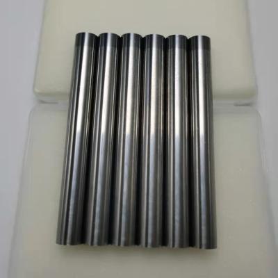 Os pinos e as luvas do ejetor da precisão SKD61 para moldes plásticos ESTANHAM o tratamento do revestimento de TICN