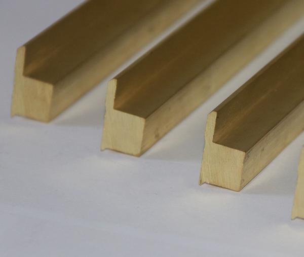 Copper Zinc Alloy Extrusion Square Flat Bars Custom Metal Extruded Profiles
